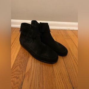 AEROSOLE Black Moccasin booties with fringe *Never Worn* Size 8